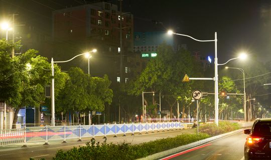 Nanning multi-functional pole project - Mingxiu Road